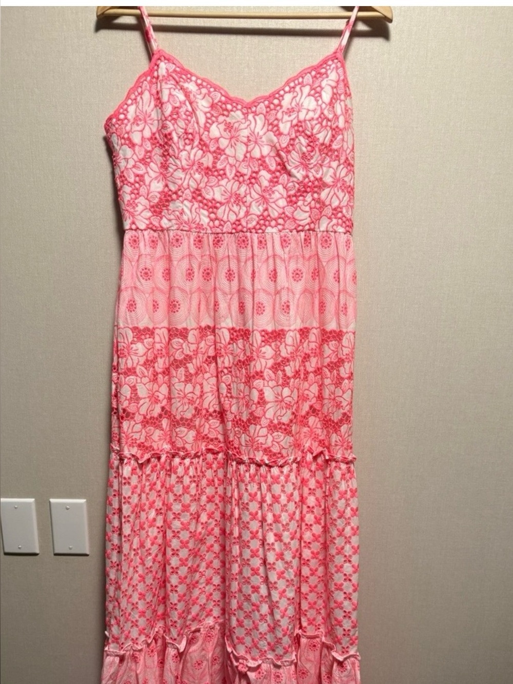 Lilly Pulitzer Pink Eyelet Embroidered Cotton Maxi Dress Size 10 Resort Floral - Picture 10 of 10